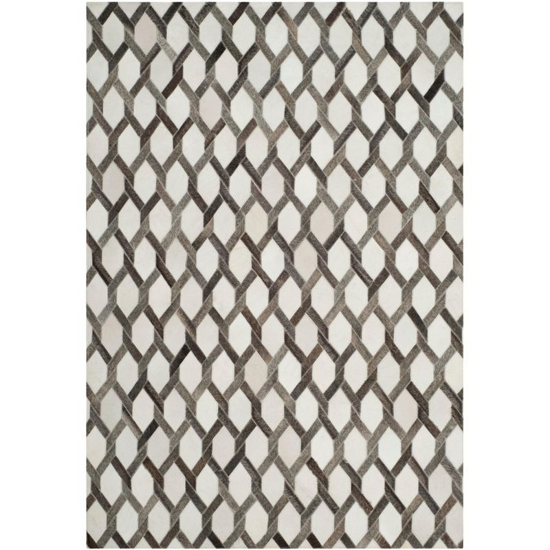 Studio Leather STL666 Hand Woven Indoor Area Rug - Ivory/Grey - 4'x6' - Safavieh