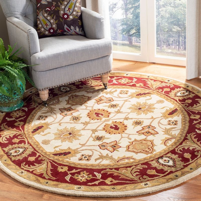 Classic CL244 Hand Tufted Accent Rug - Ivory/Red - 3'6" Round - Safavieh.