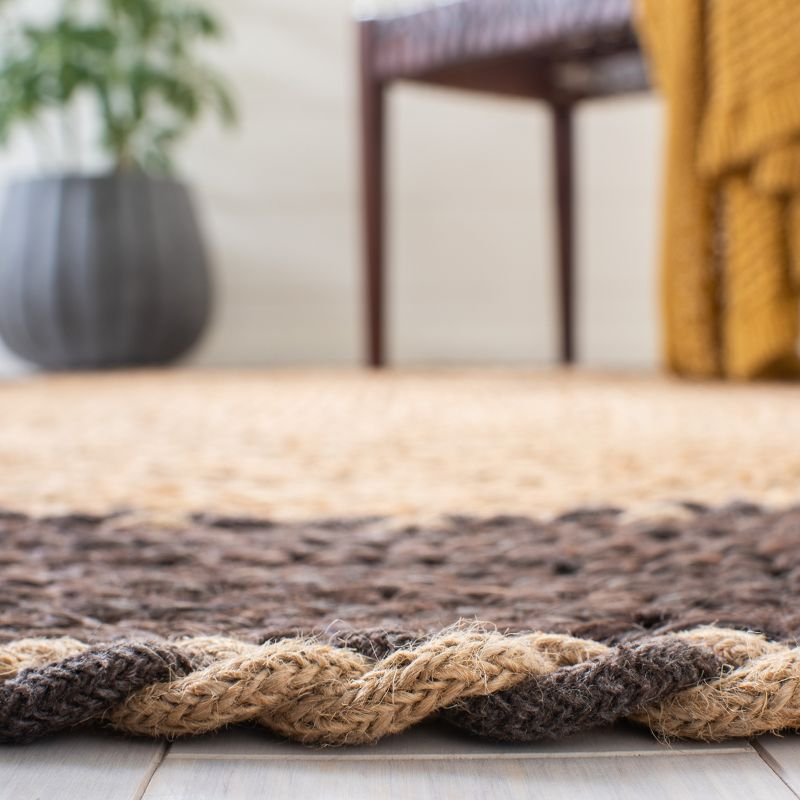 Natural Fiber NFB261 Hand Loomed Indoor Area Rug - Natural/Brown - 4'x6' Oval - Safavieh
