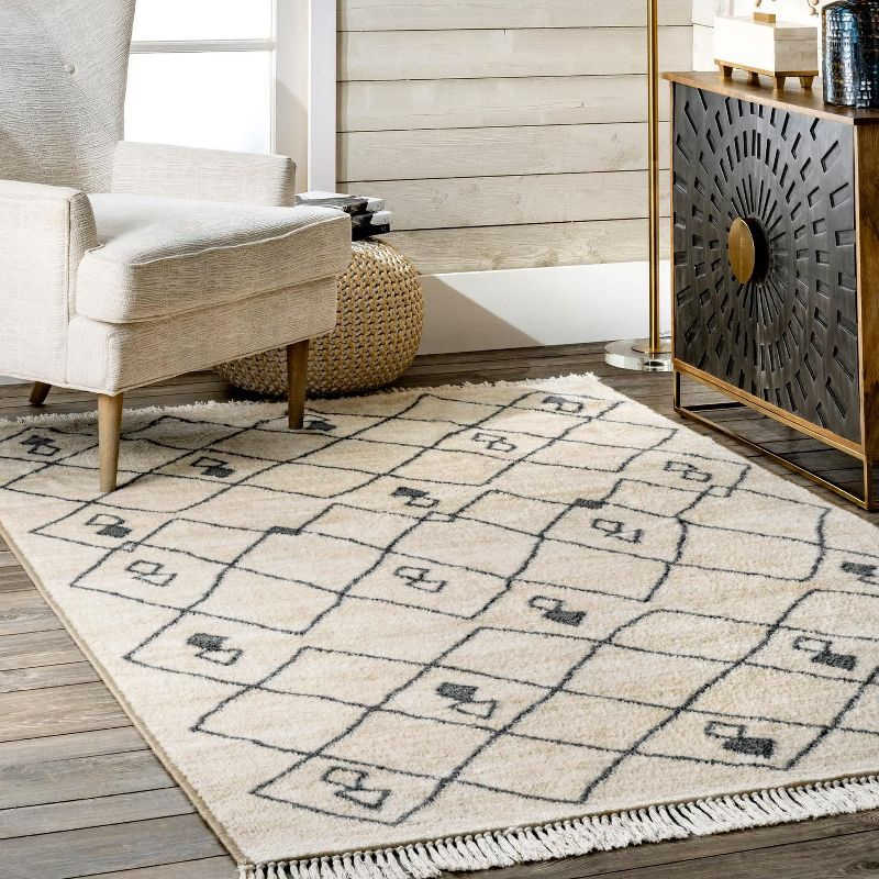 Nuloom Dani Geometric 5x8 Indoor Area Rug for Living Room Bedroom Dining Room Kitchen, Beige/Ivory