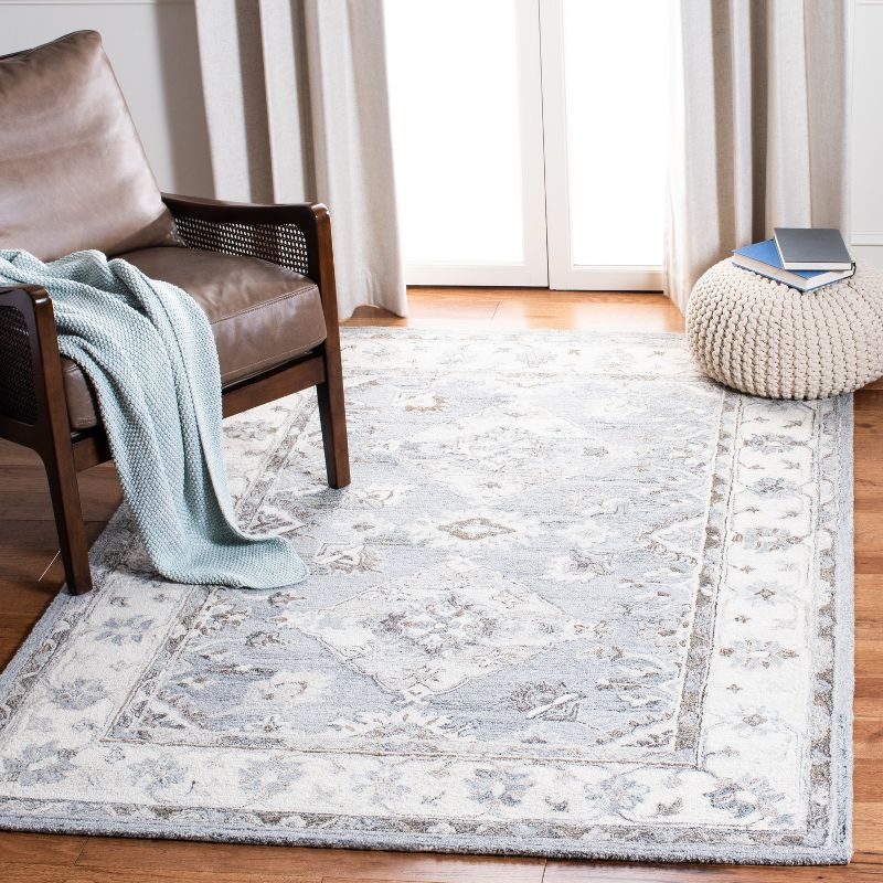 Suzani SZN331 Hand Tufted Area Rug - Grey/Ivory - 6'x9' - Safavieh.