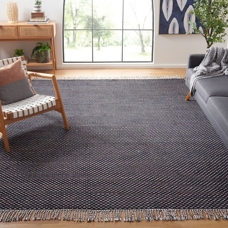 Montauk MTK475 Power Loomed Area Rug - Black/Ivory - 8'x10' - Safavieh.