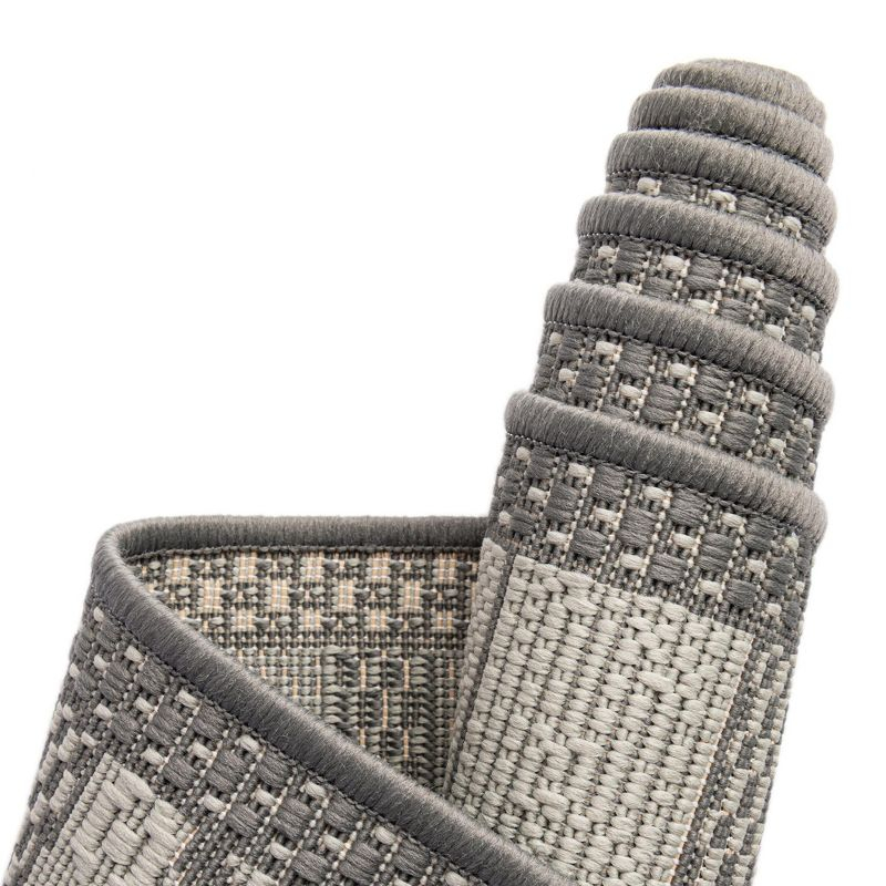 Unique Loom Outdoor Border Collection Area Rug - Lines (2' 2" x 3' 1" Rectangle Gray/Silver)