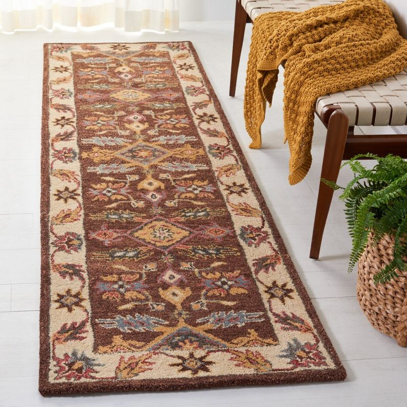 Antiquity AT502 Hand Tufted Runner Rug - Dark Brown/Ivory - 2'3"x8' - Safavieh.