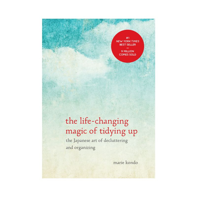 The Life-Changing Magic of Tidying Up: The Japanese Art of Decluttering and Organizing (Hardcover) (Marie Kondo)