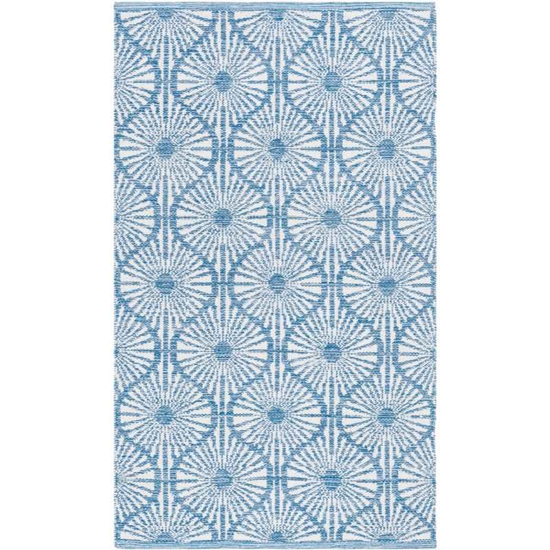 Montauk MTK606 Hand Woven Indoor Accent Rug - Blue/Ivory - 3'x5' - Safavieh