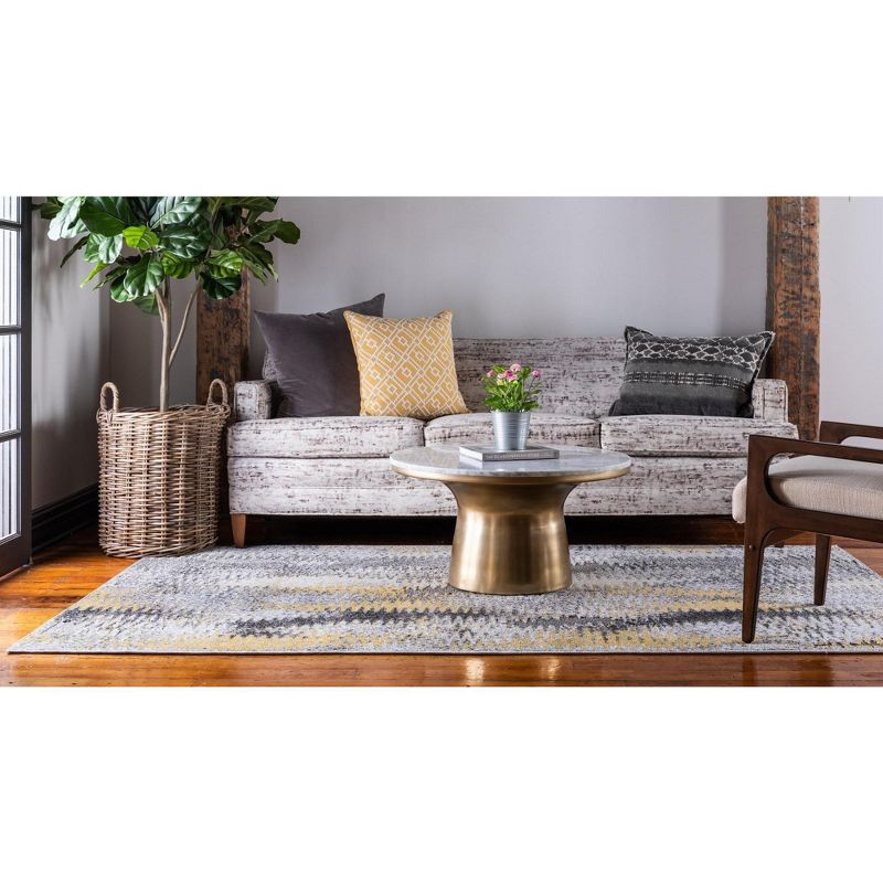 Unique Loom 5' 1 x 8' 0 Ivory Outdoor Modern New York Area Rug