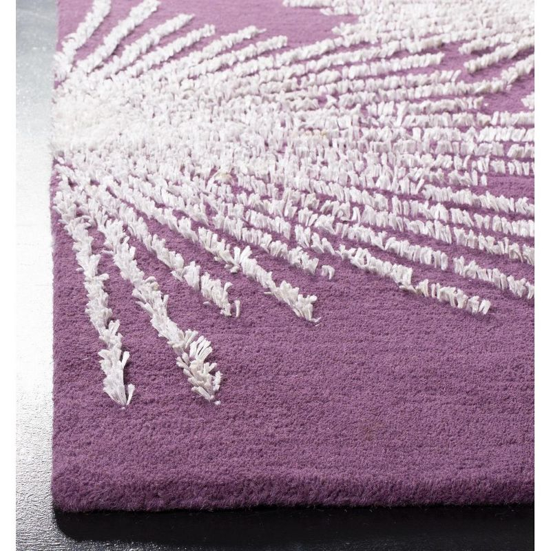 Soho SOH712 Hand Tufted Indoor Accent Rug - Purple/Ivory - 2'x3' - Safavieh.