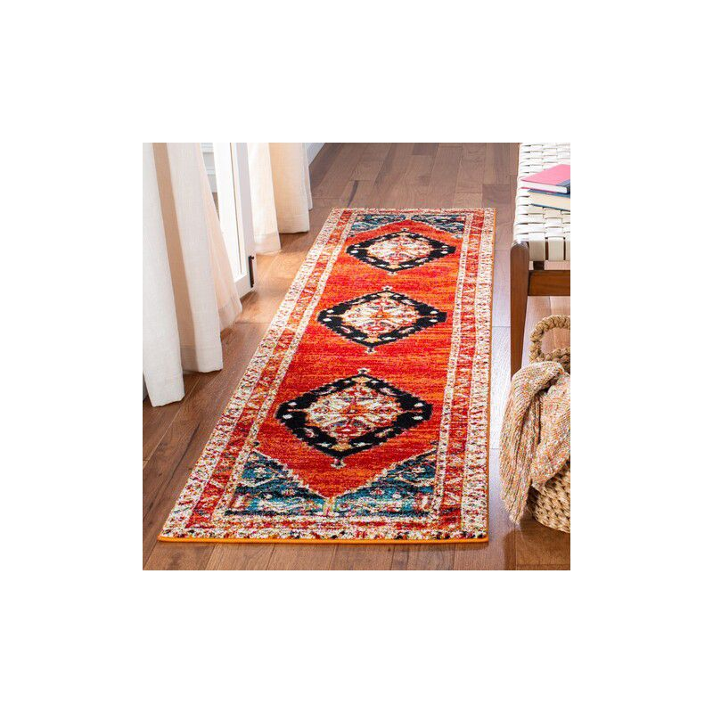Vintage Hamadan VTH228 Power Loomed Indoor Runner Rug - Red/Navy - 2'3"x6' - Safavieh