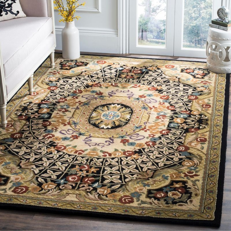 Classic CL304 Hand Tufted Area Rug - Black/Gold - 7'6"x9'6" - Safavieh.