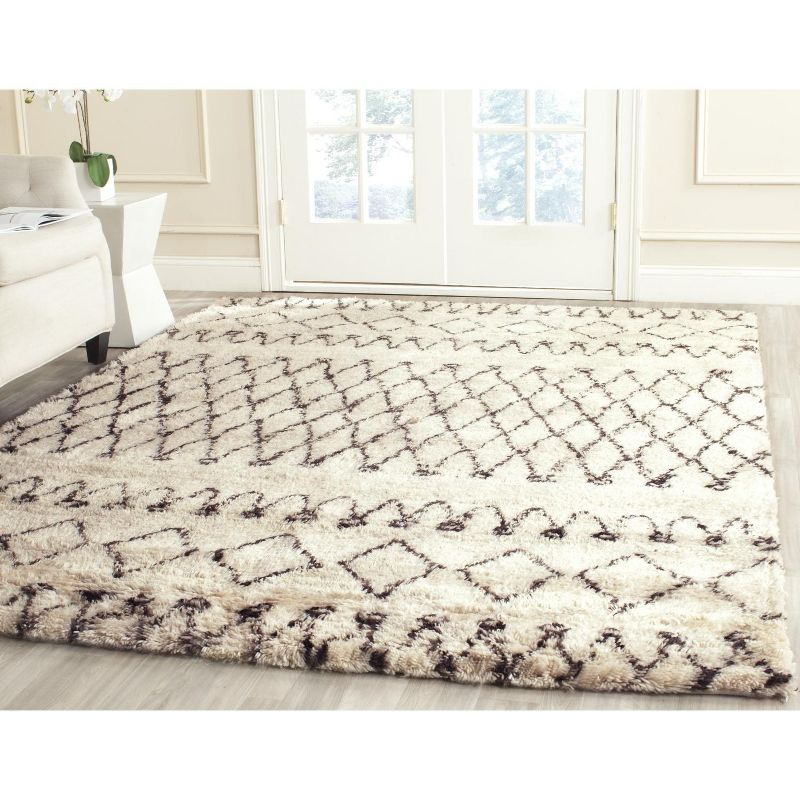Casablanca CSB851 Hand Tufted Indoor Area Rug - Ivory/Dark Brown - 5'x8' - Safavieh