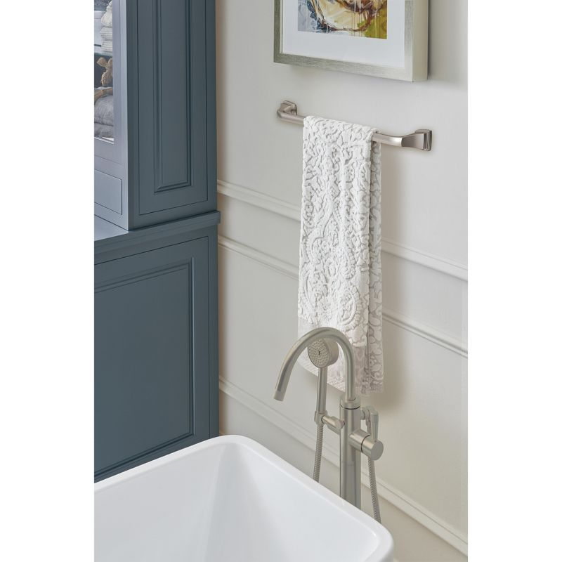 Amerock Revitalize Brushed Nickel 18 inch (457mm) Towel Bar