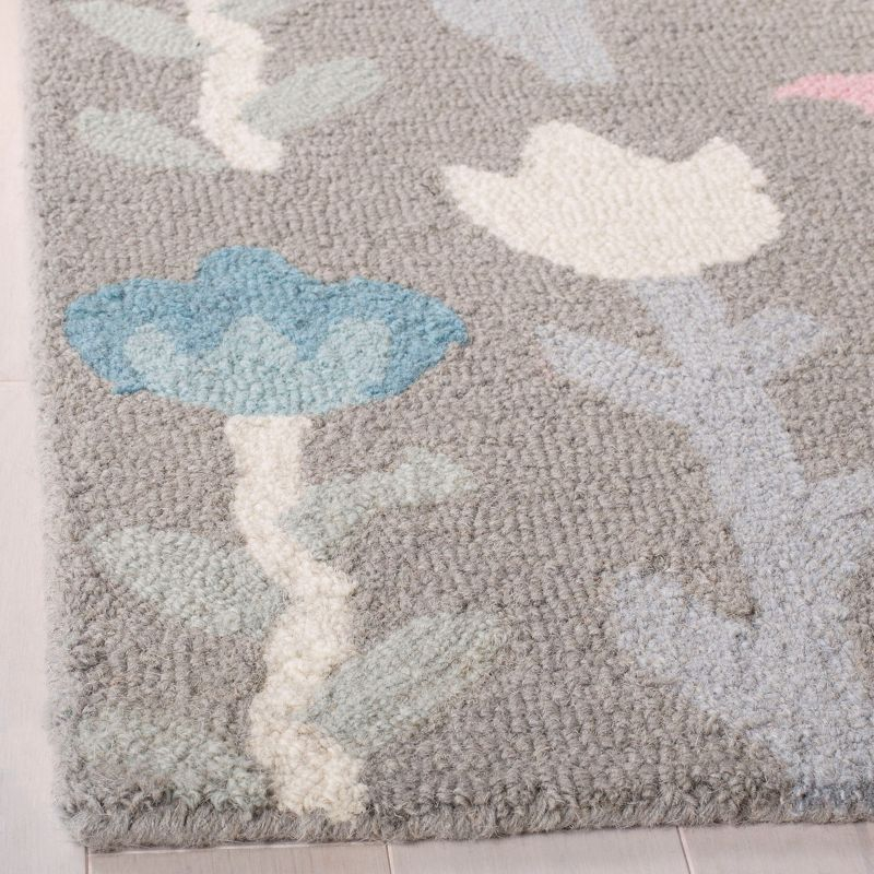Safavieh Kids SFK918 Hand Tufted Area Rug - Grey/Pink - 3'x5' - Safavieh.