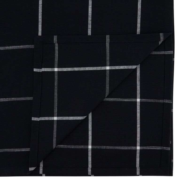 Saro Lifestyle Dining Table Runner With Large Plaid Design, Black, 16" x 72"