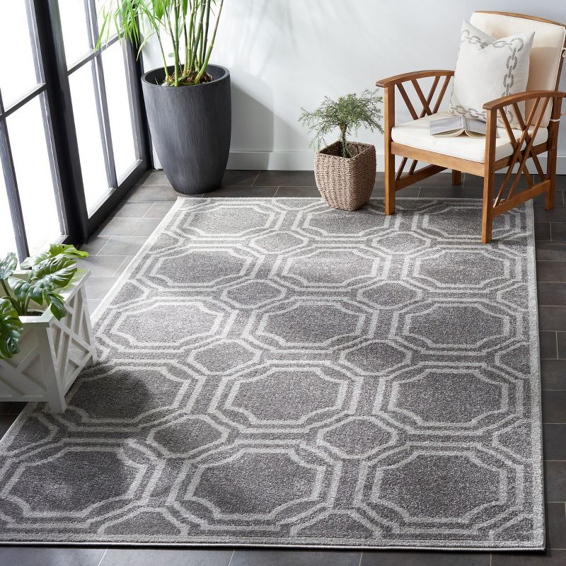 Amherst AMT411 Power Loomed Area Rug - Grey/Light Grey - 4'x6' - Safavieh.
