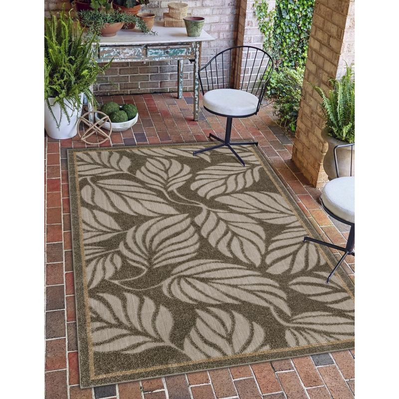 Unique Loom 7' 1 x 10' 0 Gray Outdoor Botanical Augusta Area Rug