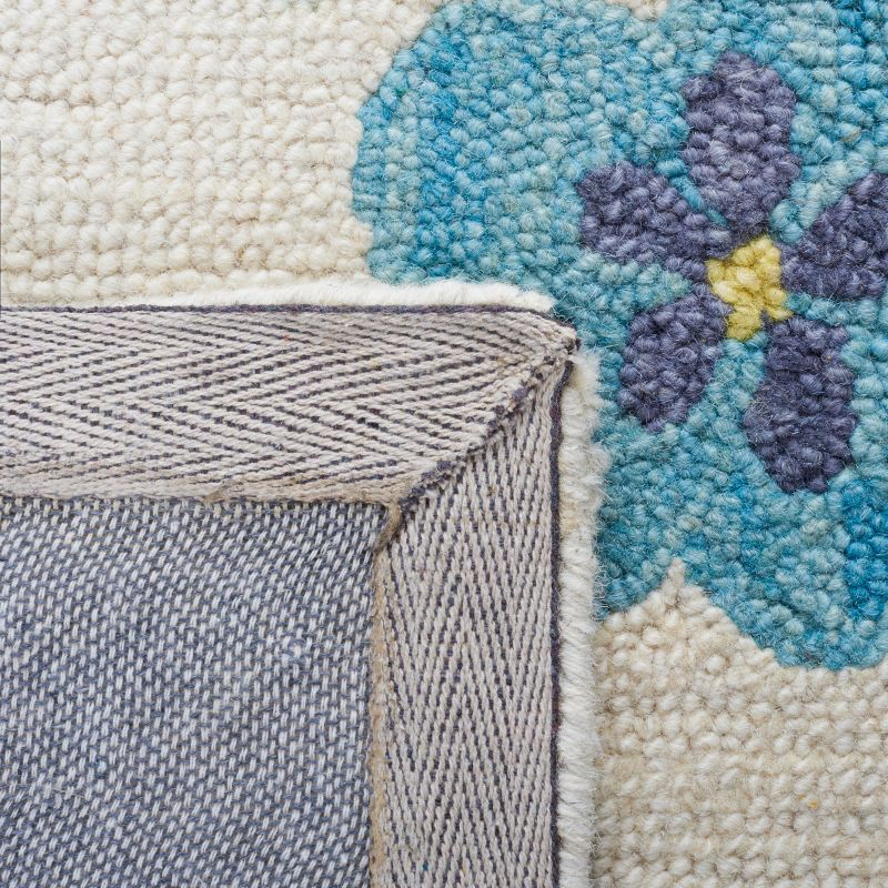 Jardin JAR151 Hand Tufted Area Rug - Ivory/Pink - 5'x8' - Safavieh