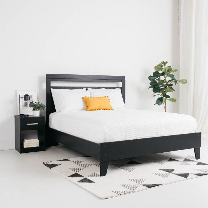Signature Design by Ashley Queen Finch Platform Bed Black : Modern Style, MDF Frame, No Box Spring Needed