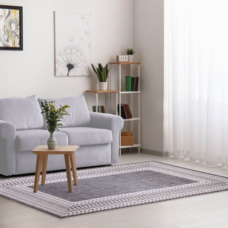 Liora Manne Malibu Etched Border Indoor/Outdoor Rug Charcoal 7'10" x 9'10"