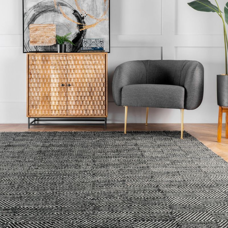 Nuloom Ago Geometric 2x6 Wool Runner Indoor Area Rug for Living Room Bedroom Dining Room Entryway Hallway Kitchen, Black/Ivory