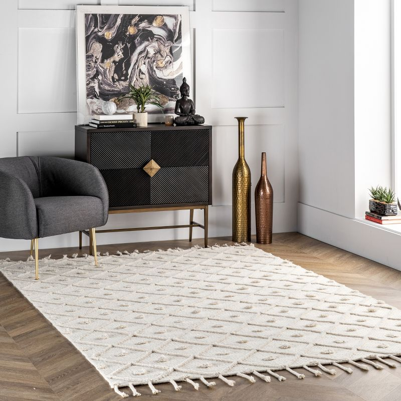 nuLOOM Jinny Moroccan Wool Tasseled Area Rug
