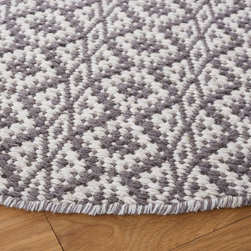 Montauk MTK716 Hand Woven Indoor Accent Rug - Ivory/Grey - 4' Round - Safavieh