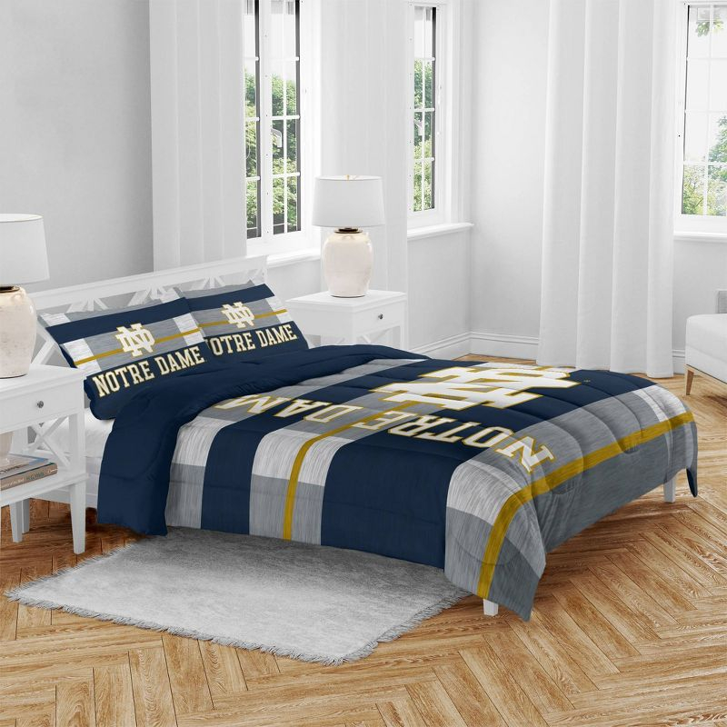 NCAA Notre Dame Fighting Irish Heathered Stripe Queen Bedding Set in a Bag - 3pc