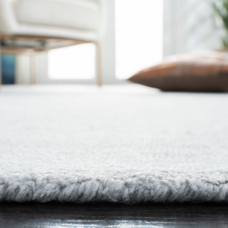 Mirage MIR275 Hand Loomed Indoor Area Rug - Light Grey - 4'x6' - Safavieh