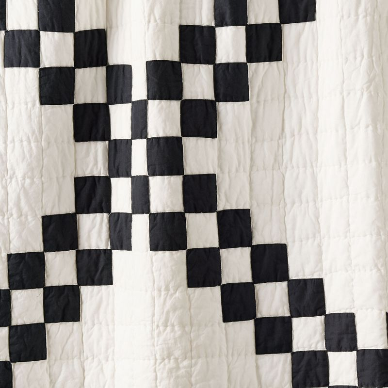 Lands' End Irish Chain Quilt - Full - Black Slate Irish Chain