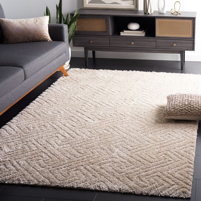 Tahoe Shag THO652 Power Loomed Indoor Area Rug - Beige - 4'x6' - Safavieh