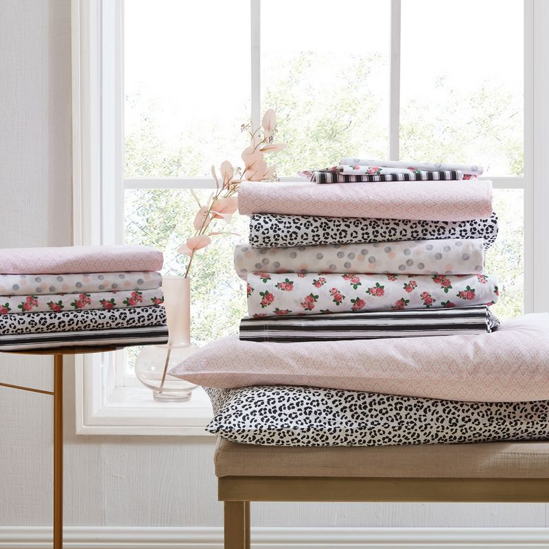 Betsey Johnson Diamond Lace 100% Cotton Percale- 4 Piece- Sheet Set  Pink- King