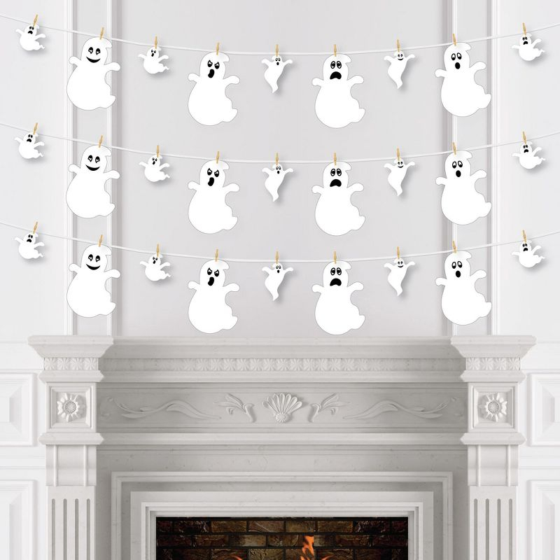 Big Dot of Happiness Spooky Ghost - Halloween Party DIY Decorations - Clothespin Garland Banner - 44 Pieces
