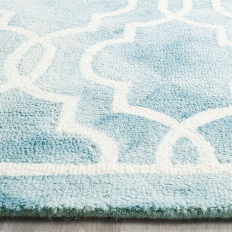 Dip Dye DDY539 Hand Tufted Indoor Area Rug - Turquoise/Ivory - 6'x9' - Safavieh