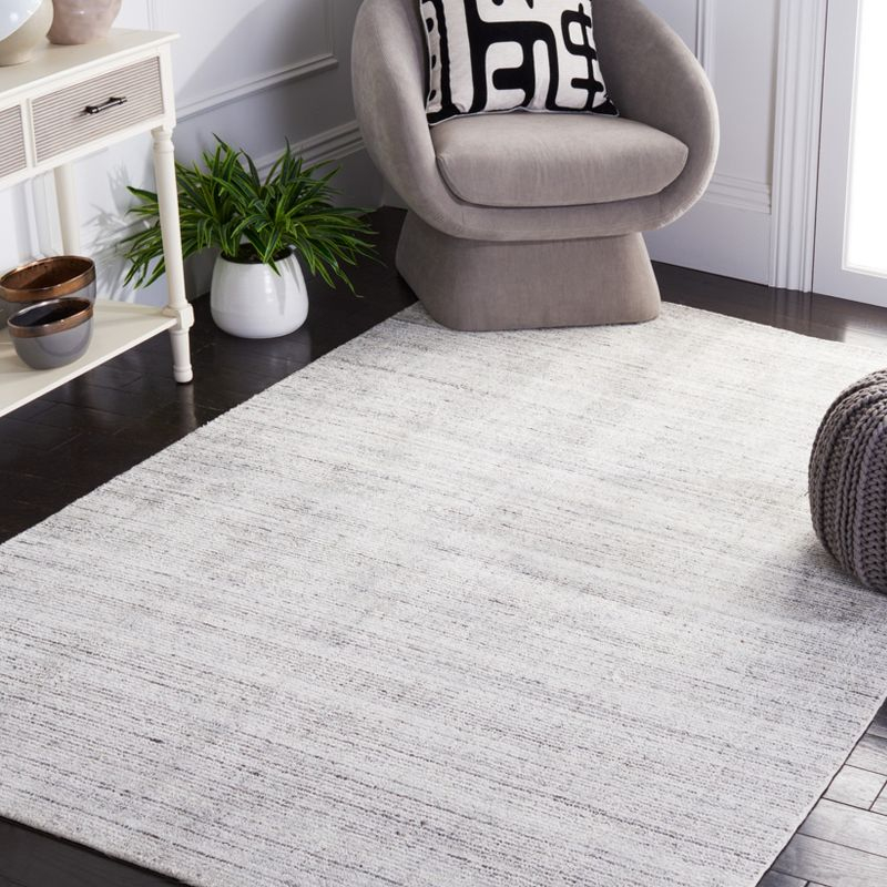 Mirage MIR470 Hand Woven Indoor Accent Rug - Ivory/Grey - 3'x5' - Safavieh