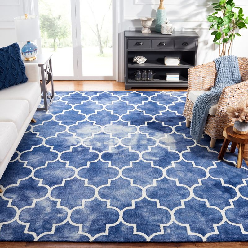 Dip Dye DDY535 Hand Tufted Area Rug - Navy/Ivory - 8'9"x11'9" - Safavieh.