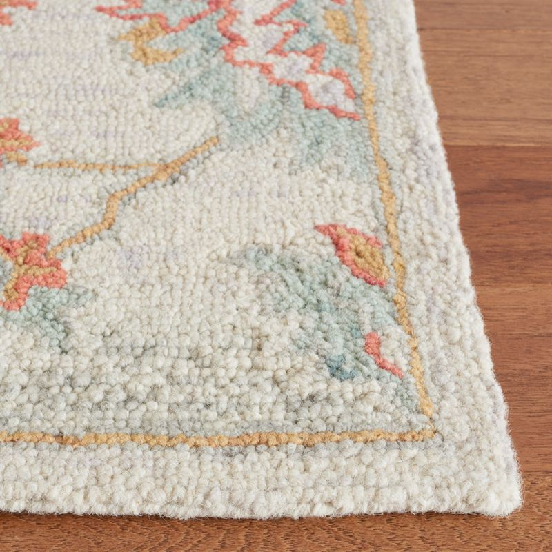 Micro-Loop MLP534 Hand Tufted Runner Rug - Silver/Red - 2'3"x7' - Safavieh.