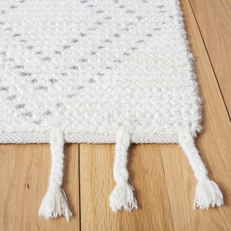 Casablanca CSB676 Hand Loomed Area Rug - Ivory/Grey - 8'x10' - Safavieh.