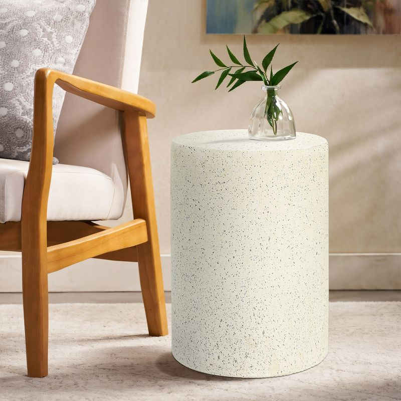 LuxenHome Patio Side Table, 18'' Cream with Speckled Gray Cement Round End Table,Accent Table for Outdoor Indoor, Garden Stool Plant Stand Off-White