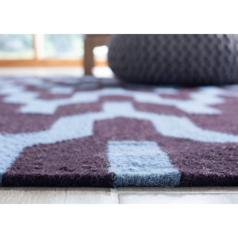 Dhurries DHU630 Hand Woven Area Rug - Purple/Blue - 4'x6' - Safavieh.