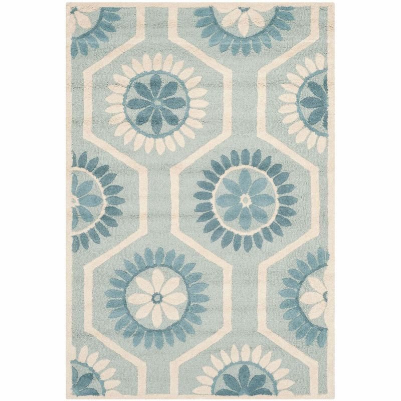 Cambridge CAM715 Hand Tufted Area Rug  - Safavieh