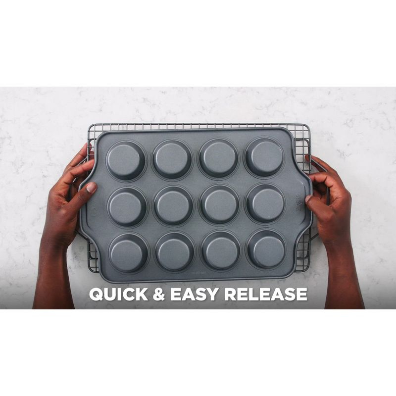 All-Clad 15" x 10" Nonstick Jelly Roll Pan, Pro-Release Bakeware, Gray