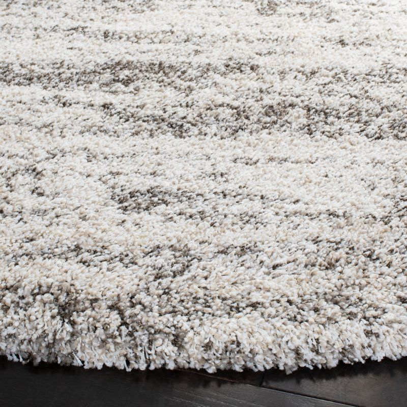 Hudson Shag SGH206 Power Loomed Area Rug - Ivory/Grey - 7' round - Safavieh.