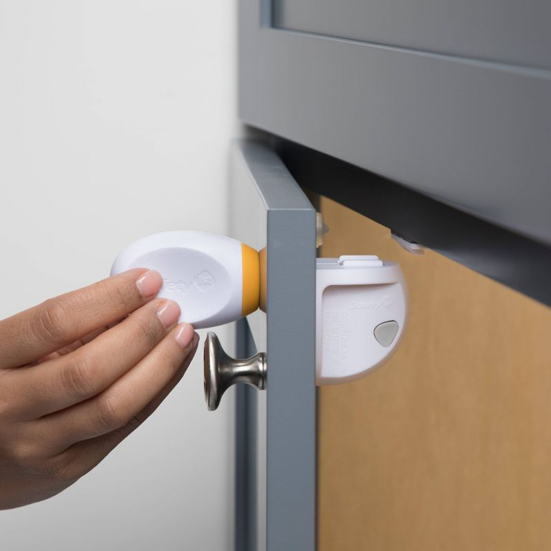 Safety 1st Adhesive Magnetic Lock - 2L/1K