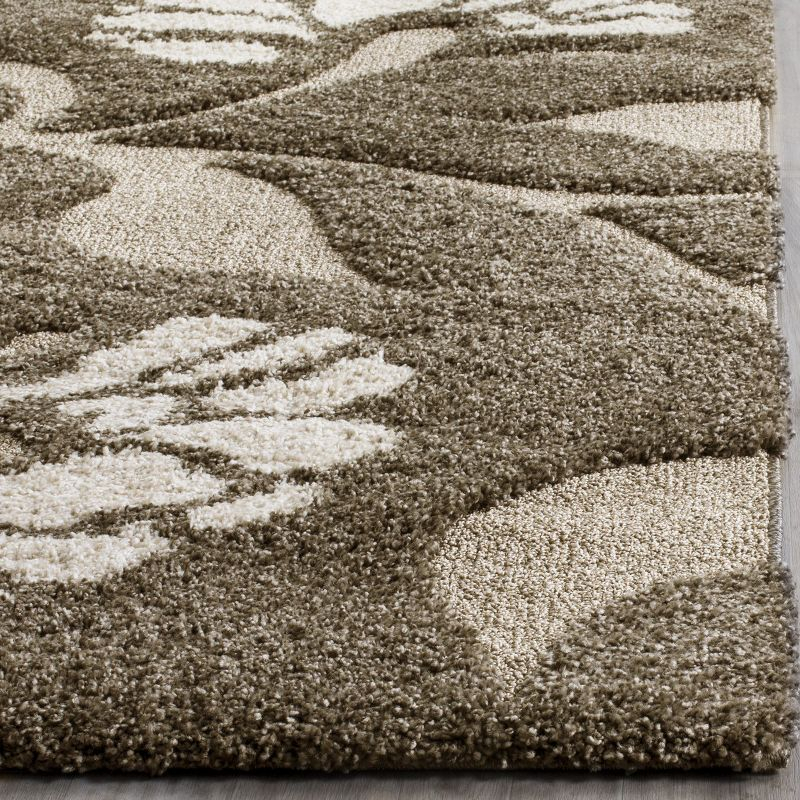Florida Shag SG459 Power Loomed Indoor Runner Rug - Smoke/Beige - 2'3"x8' - Safavieh