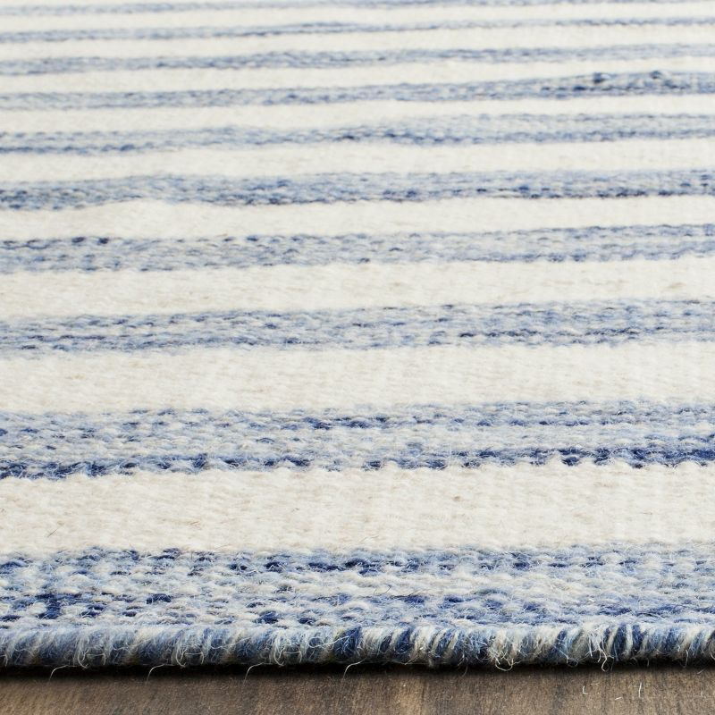 Dhurries DHU575 Hand Woven Flat Weave Area Rug Blue / Ivory 8' X 10' - Safavieh.