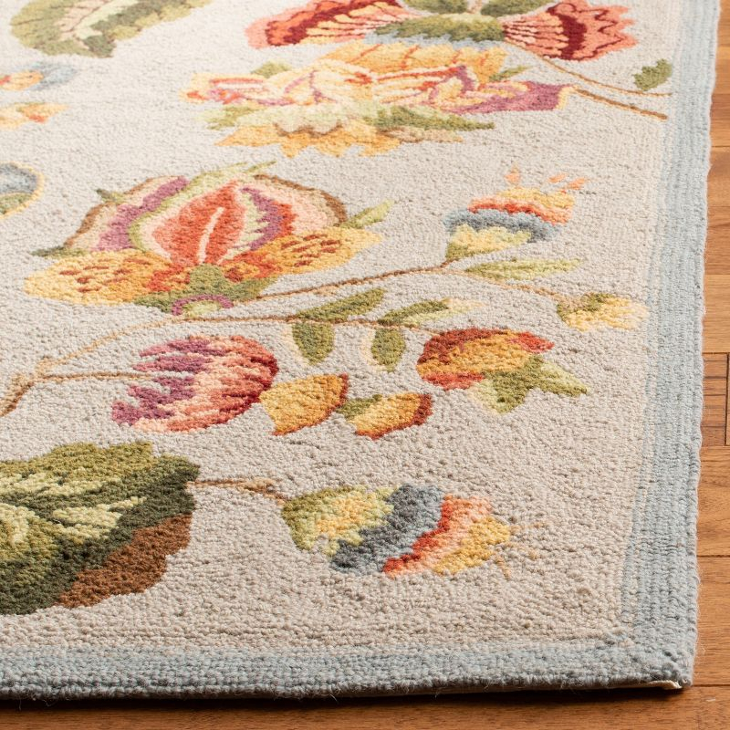 Chelsea HK331 Handmade Accent Rug - 2'6"x4' - Light Blue - Safavieh