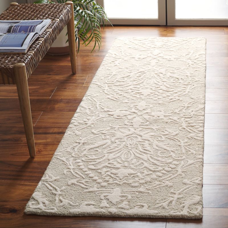 Blossom BLM107 Hand Tufted Indoor Runner Rug - Sage/Ivory - 2'3"x8' - Safavieh