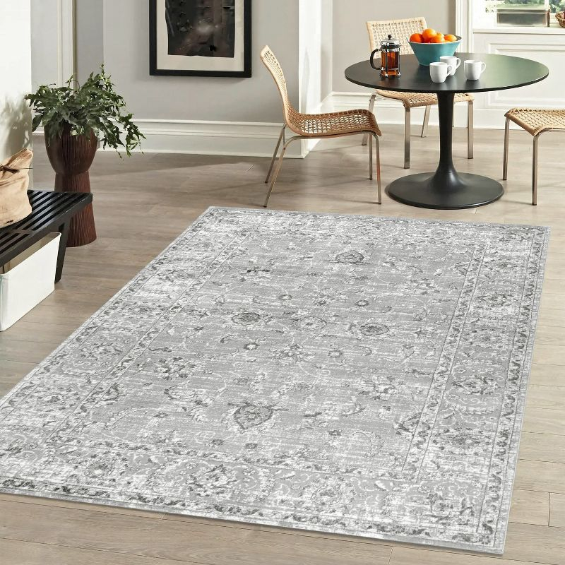 4'x6' Modern Persian Vintage Area Rug, Light Grey - JONATHAN Y