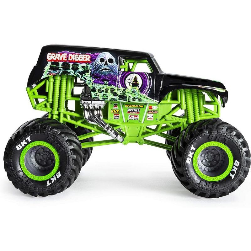 Monster Jam Official Grave Digger Monster Truck, Die-Cast Vehicle, 1:24 Scale