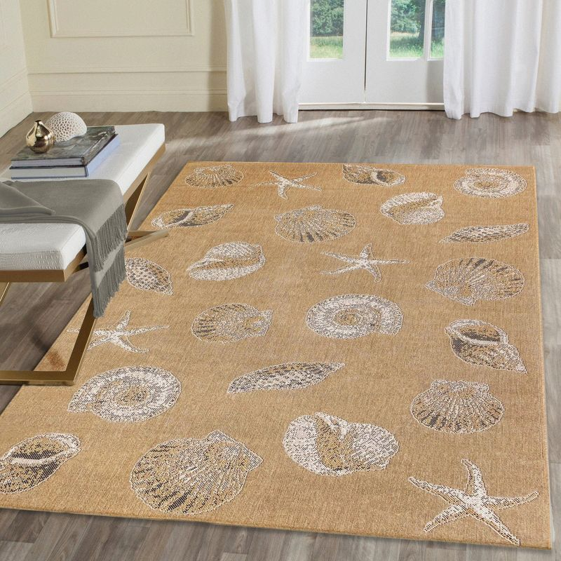 Liora Manne Carmel Shells Indoor/Outdoor Rug Sand 3'3" x 4'11"